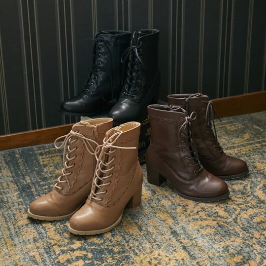 ♡可愛いブーツ続々入荷中♡