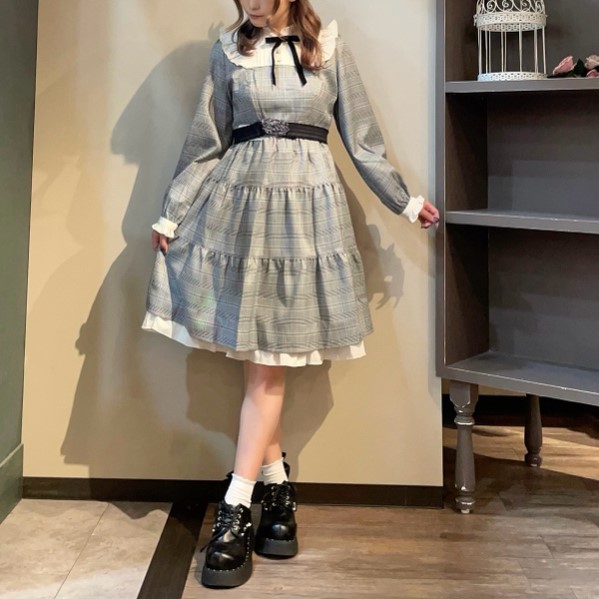 ♡ガーリーで可愛いミニワンピ入荷中♡