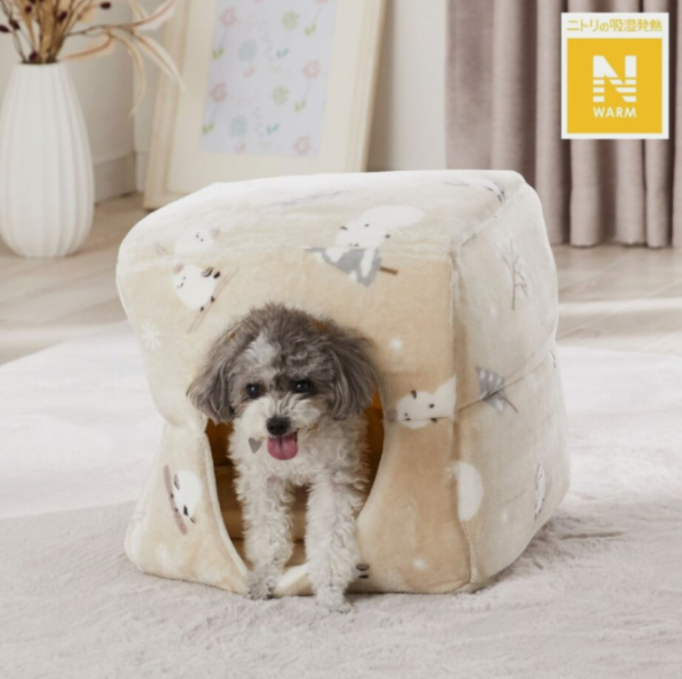 シマエナガ柄のドームペットベッド